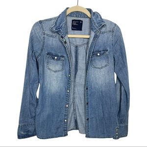 American Eagle Pearl Button Snap Blue Jean Shirt